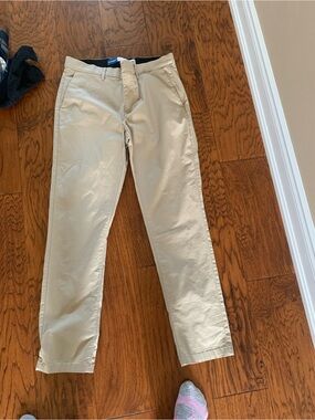 Old Navy Men's Straight Khaki Chino Pants - Light Tan